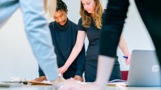 7 courses in 1 - Diploma in Business Management