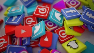 CANVA|Filmora 9 | Social Media Marketing |Material Designing