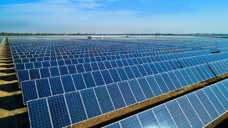 Complete course on developing a Solar Power Project + Model