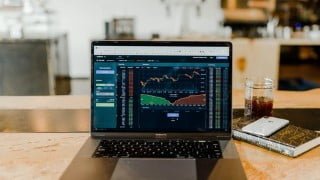 Complete Forex Trading- At Price Action Tricks and Tips