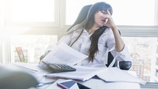 Credit management, invoicing and collection for B2B