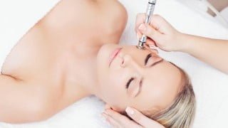 Diploma in Luxury Facial, Facial Machines, Chemical Peeling