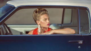 Editorial Fashion Photography (with No Budget or Team)
