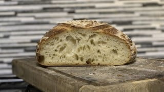How to bake Sourdough at home