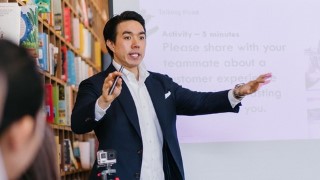 How to Book Paid Speaking Engagements in 2023