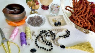 How to make Mala & Conduct Meditative Mala Making Workshop