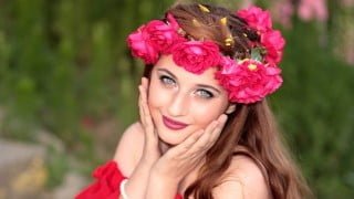 How To Start Makeup, Nail Art And Beauty Businesses Online