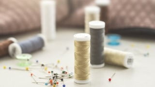 How to stitch without sewing machine