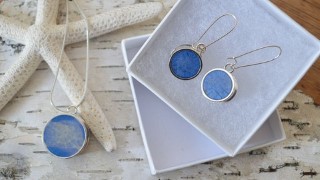 Jewelry Making For Beginners: Art Resin Pendant and Earrings