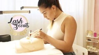 Learn How to Apply Classic Eyelash Extensions