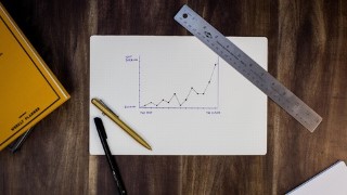 Linear Regression using Stata