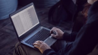Linux for Beginners using Ubuntu (Learn Linux Basics)
