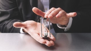 Master time: Live life on your terms and get most out of it