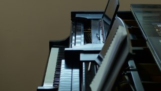 Piano Sight-Reading Development with 25 Exercises