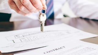 Real Estate Agents Pre-Listing Package.