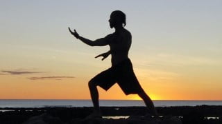 Shortest and powerful Tai chi flow