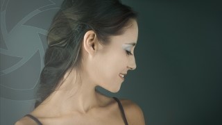 Single Light Photography with the Westcott Apollo 28"