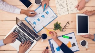 Strategy for Management Consultants & Business Analysts