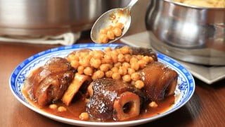 The lamb legs (Frakech or Kerain):Best Moroccan popular dish