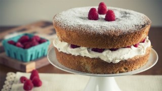 Free Cake Baking Tutorial - How To Bake A Cake: Victoria Sponge - Introduction Lesson