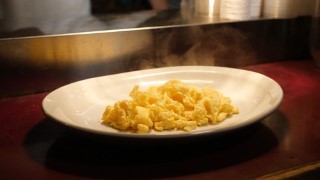 Free Cooking Tutorial - Restaurant Kitchen Basics Mini Course: Cooking with Eggs
