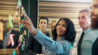 Free Leadership Tutorial - Leadership: Be successful as a leader in leading others