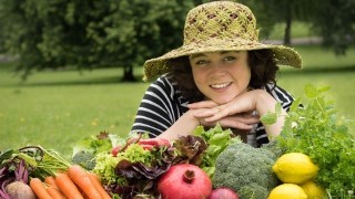 Free Salad Making Tutorial - Create Gourmet Vegetarian Salads with Super Food Ingredients