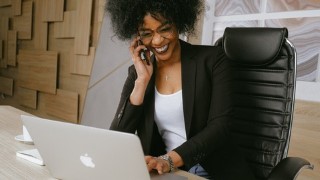 Free Cold Calling Tutorial - Cold Calling Guide: Be Confident Selling Over the Phone