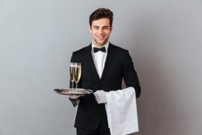 Food & Beverage: Advanced Waiter's Training