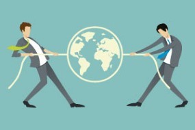 Free microeconomics course on monopolies and competition