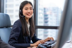 Hone your Customer Service Skills in this free online training course