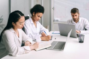 Managing The Organizational Environment 1 Managing The Organizational Environment